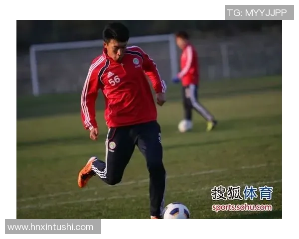 国足迎战巴西张远出战能否打破历史尴尬局面引发热议